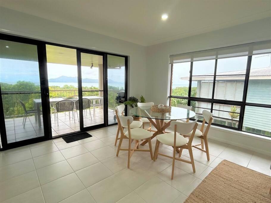 Mission Views - 3 Bedroom Home With Stunning Views South Mission Beach Kültér fotó